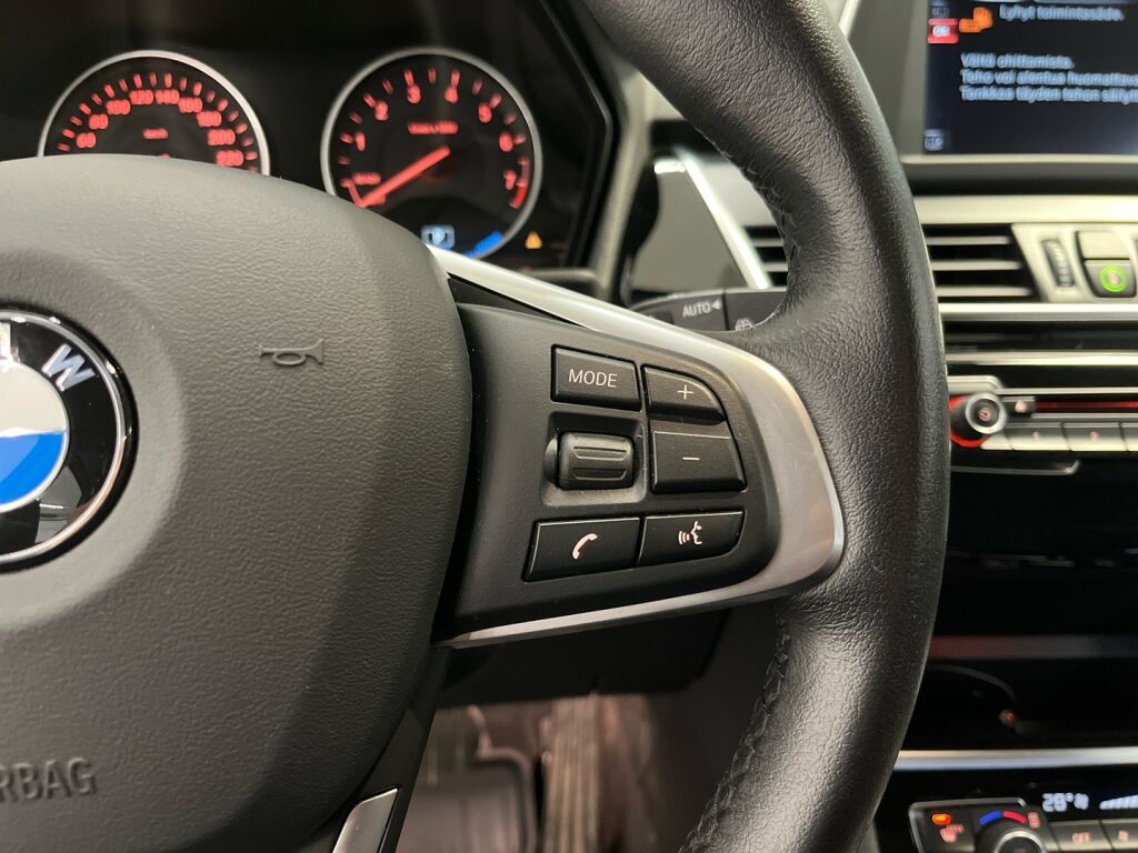 BMW 225 2016 Valkoinen