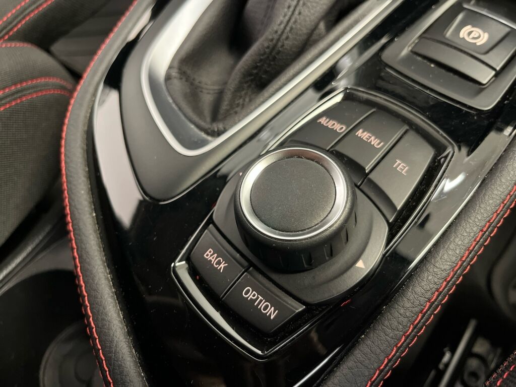 BMW 225 2016 Valkoinen