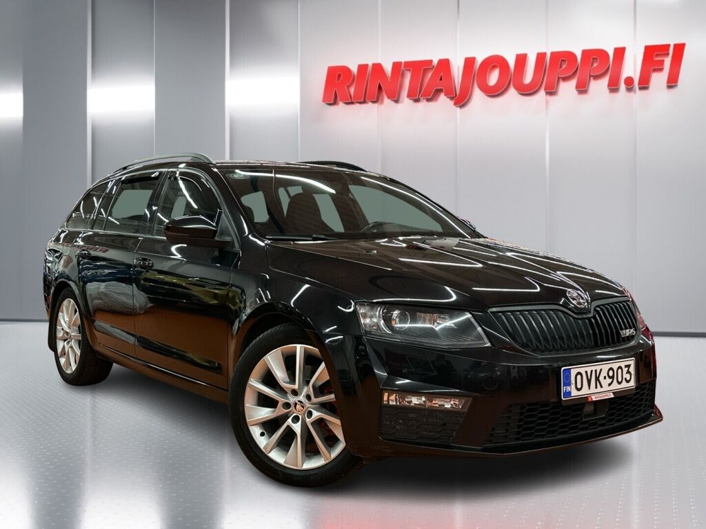 Skoda Octavia 2016 Musta