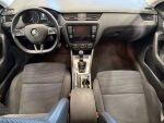 Skoda Octavia 2016 Punainen