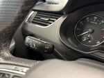 Skoda Octavia 2016 Punainen