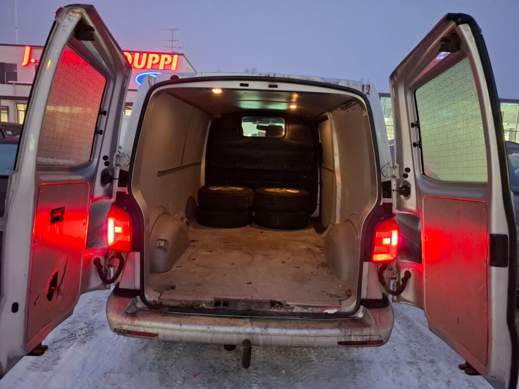 Volkswagen Transporter 2016 Hopea