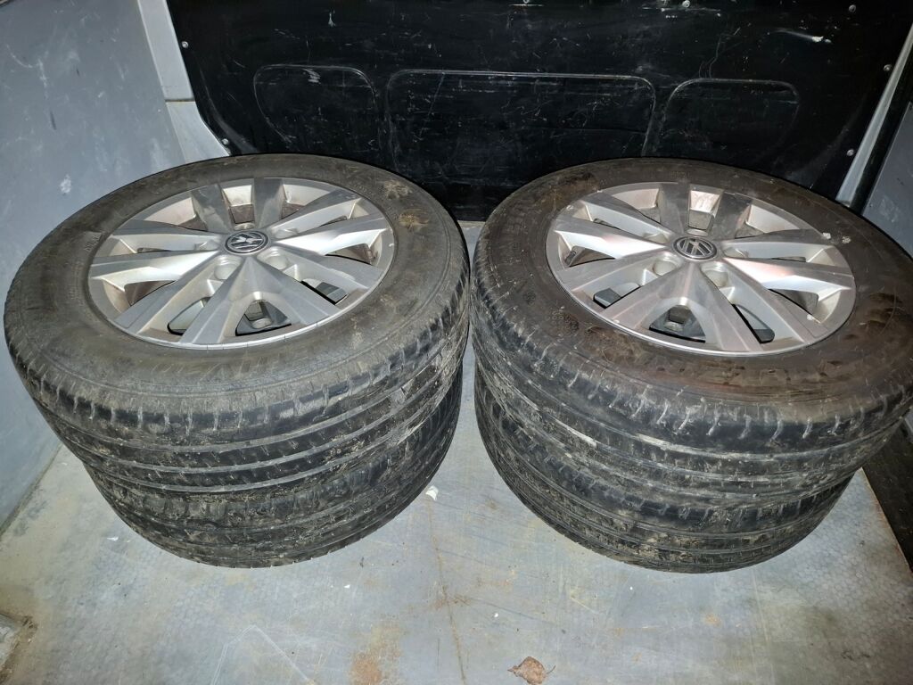 Volkswagen Transporter 2016 Hopea