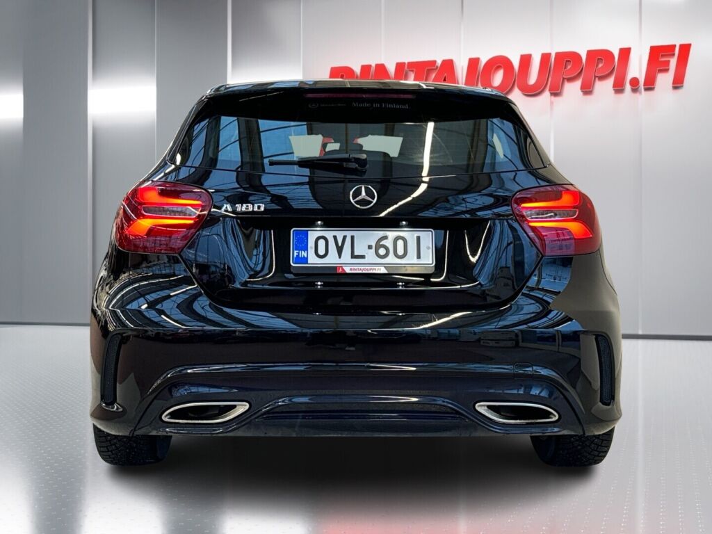 Mercedes-Benz A 2016 Musta