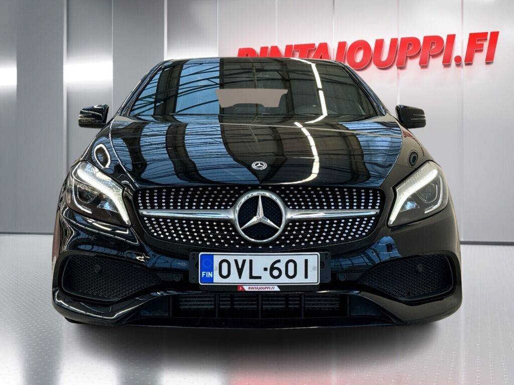 Mercedes-Benz A 2016 Musta