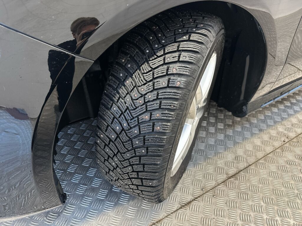 Mercedes-Benz A 2016 Musta