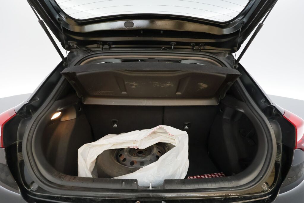 Hyundai i20 5d 2016 Musta