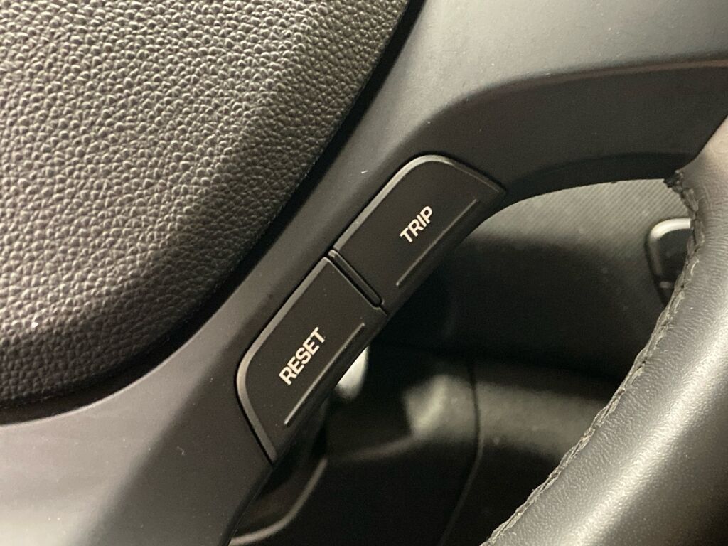 Hyundai i10 2019 Valkoinen