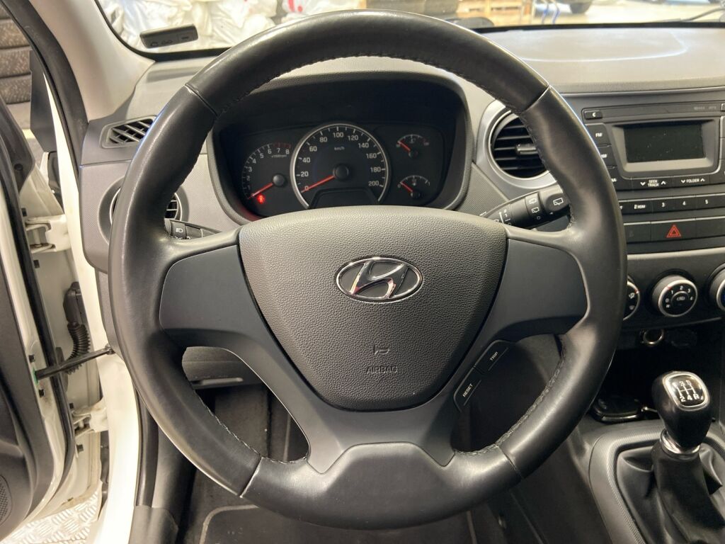 Hyundai i10 2019 Valkoinen