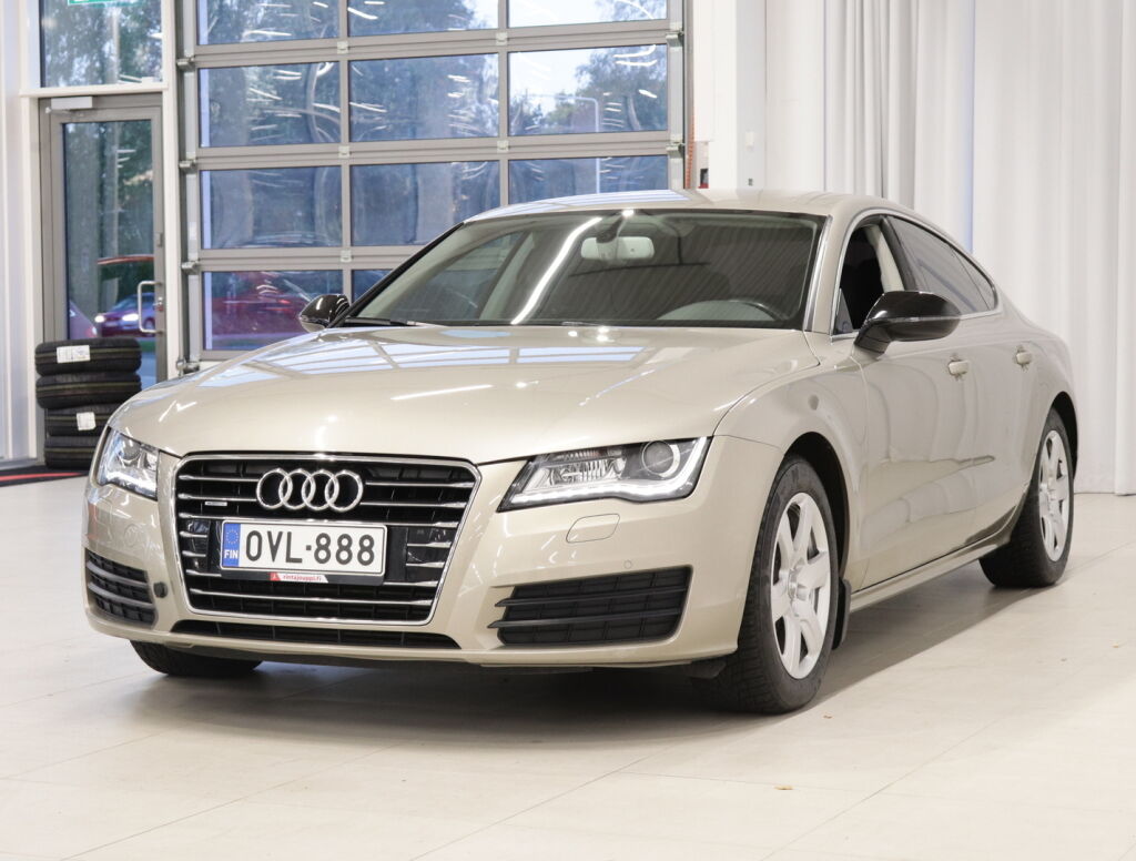 Audi A7 2011 Ruskea (beige)