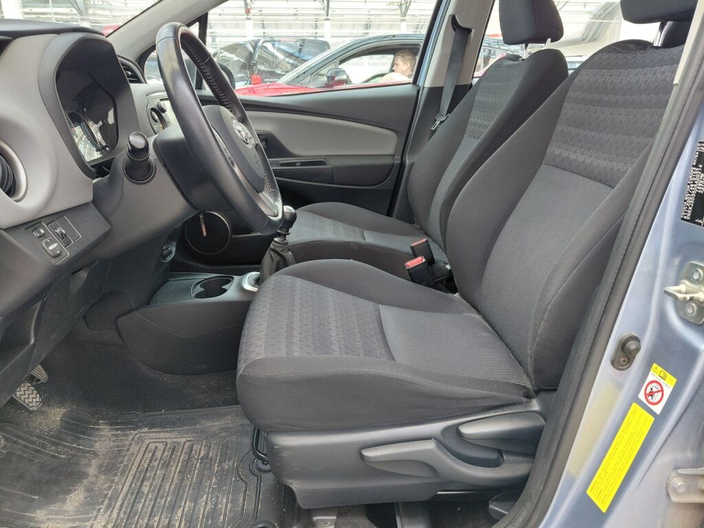 Toyota Yaris 2017 Sininen