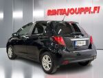 Toyota Yaris 2017 Musta