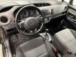 Toyota Yaris 2017 Musta