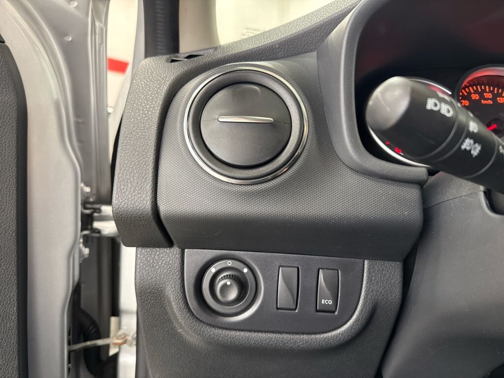 Dacia Logan MCV 2017 Harmaa