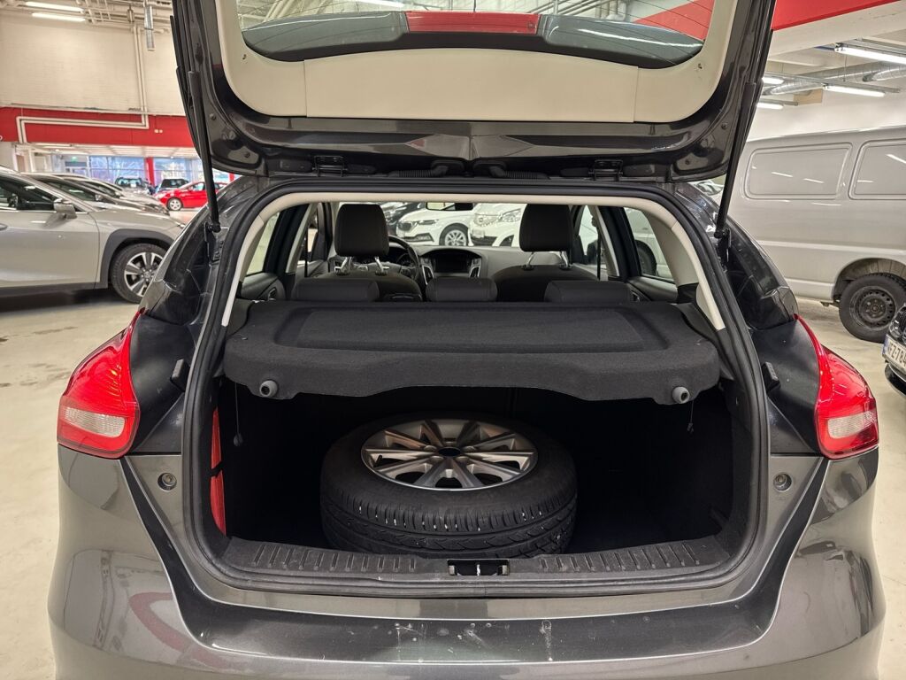 Ford Focus 2017 Harmaa