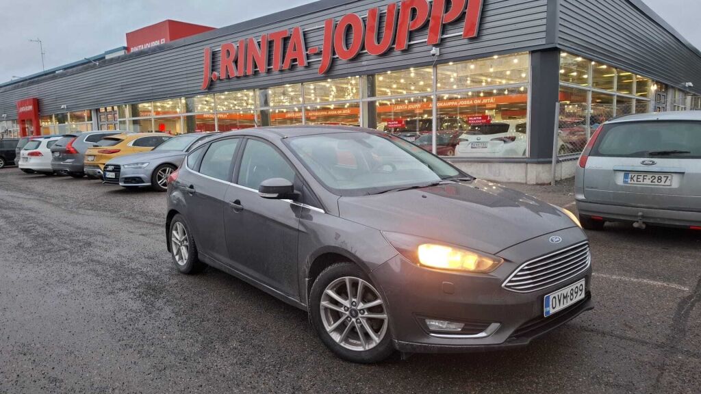 Ford Focus 2017 Harmaa