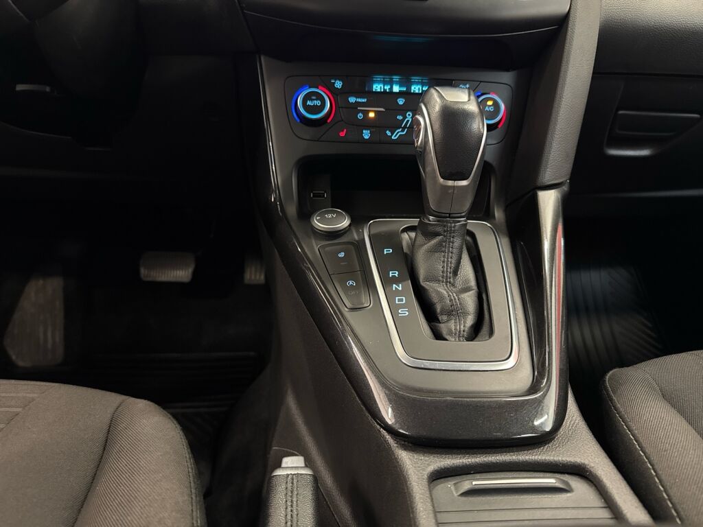 Ford Focus 2017 Harmaa