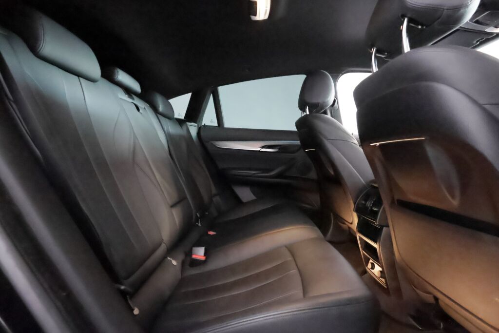 BMW X6 2015 Musta