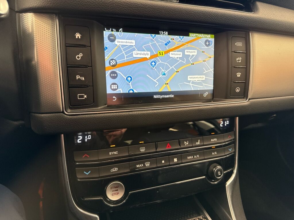 Jaguar XF 2016 Valkoinen