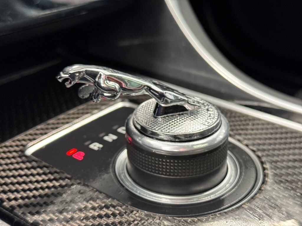 Jaguar XF 2016 Valkoinen