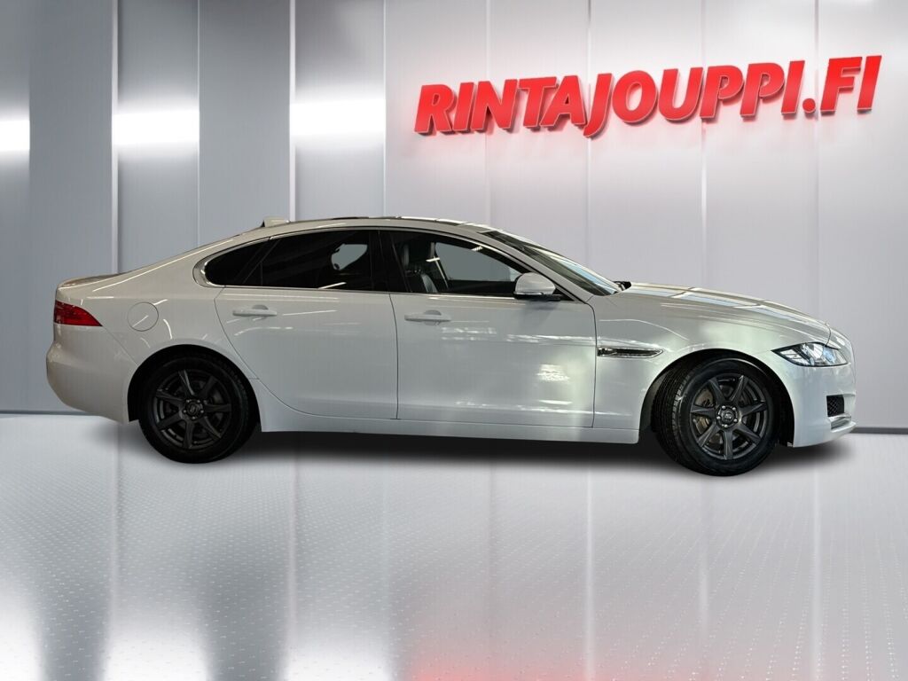 Jaguar XF 2016 Valkoinen