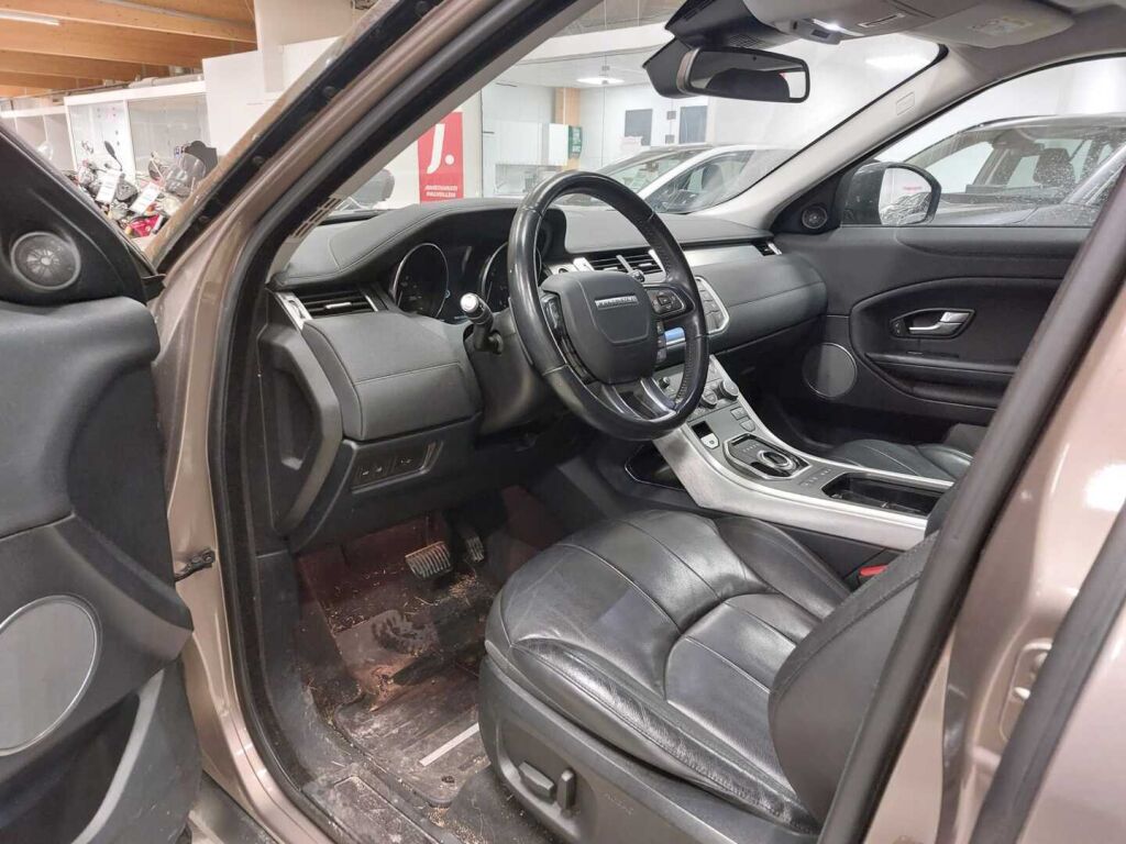 Land Rover Range Rover Evoque 2017 Ruskea (beige)