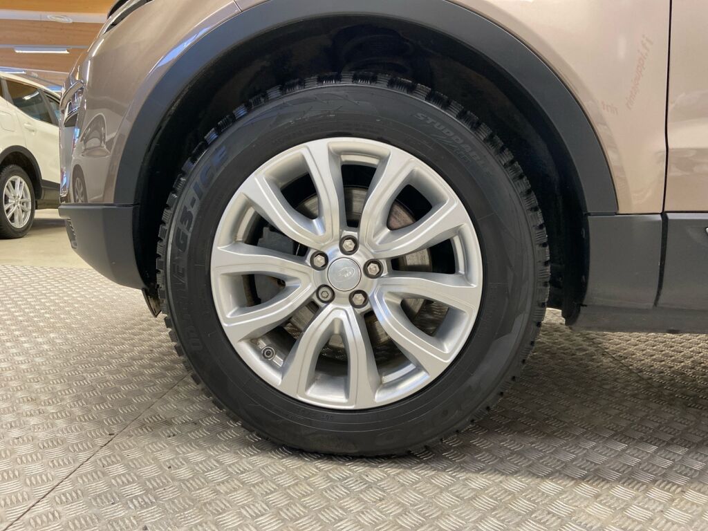 Land Rover Range Rover Evoque 2017 Ruskea (beige)