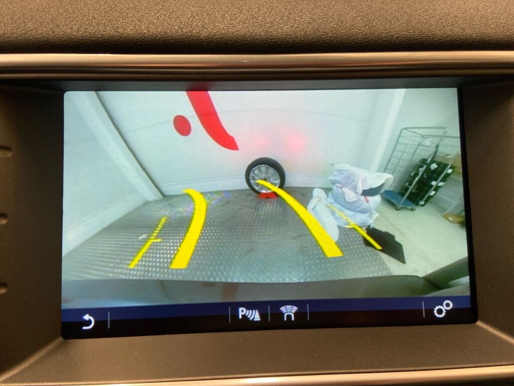 Land Rover Range Rover Evoque 2017 Ruskea (beige)