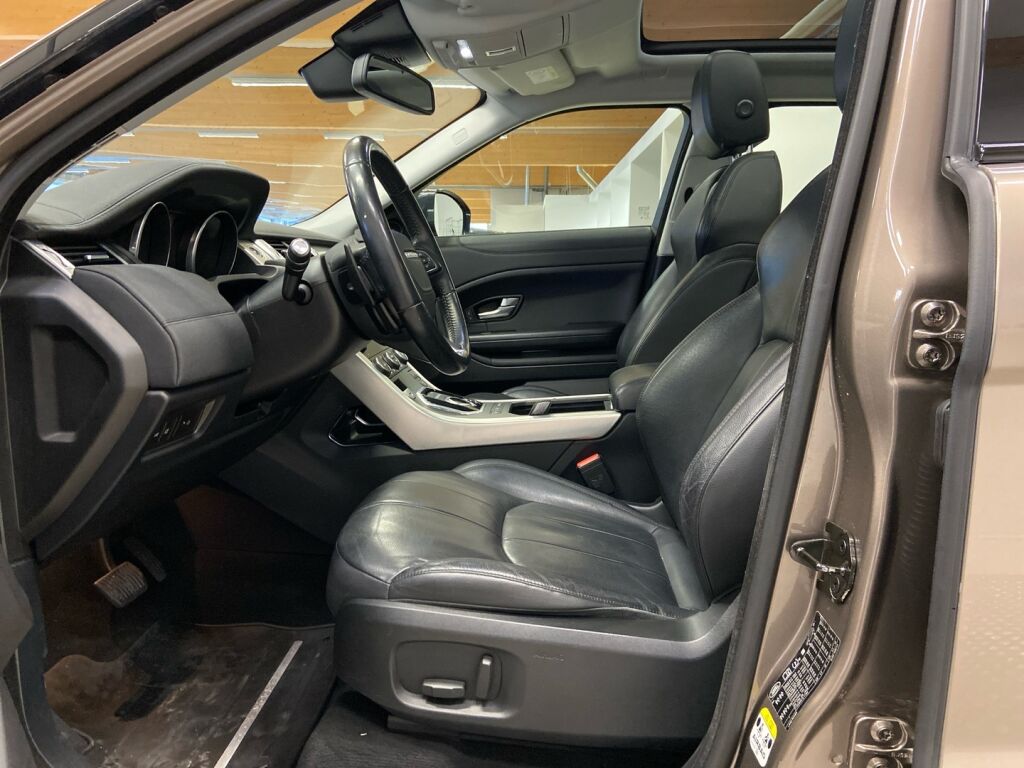 Land Rover Range Rover Evoque 2017 Ruskea (beige)