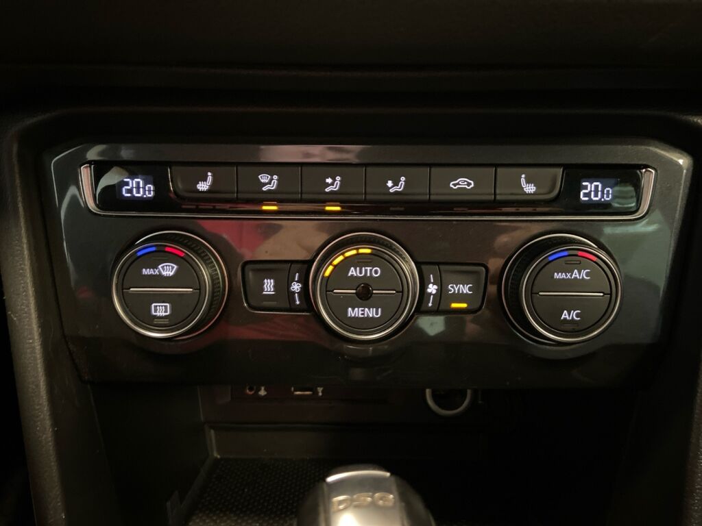 Volkswagen Tiguan 2017 Sininen