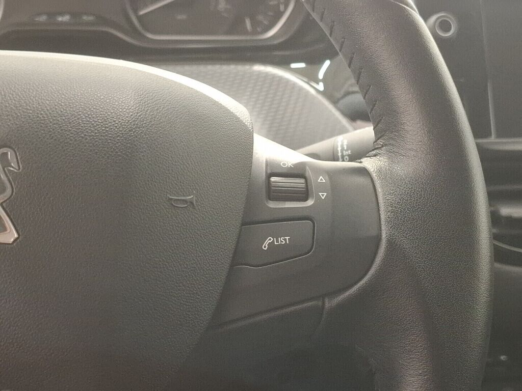 Peugeot 208 2017 Harmaa