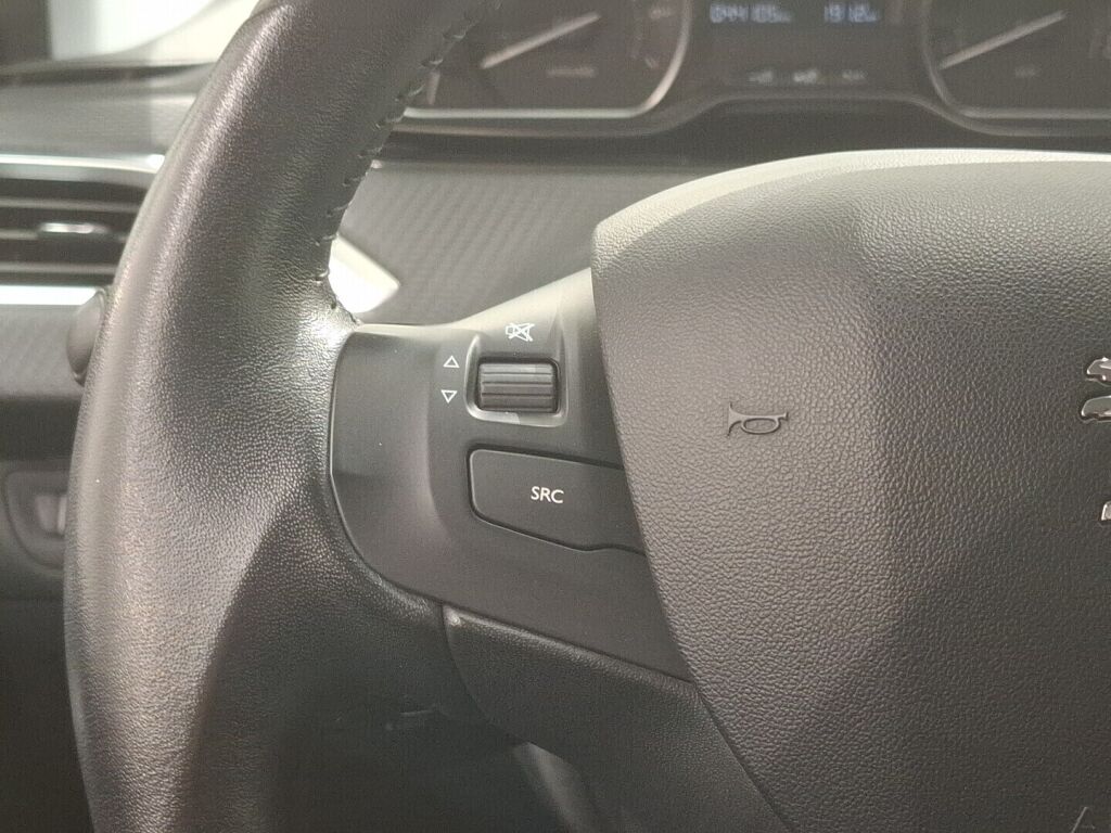 Peugeot 208 2017 Harmaa