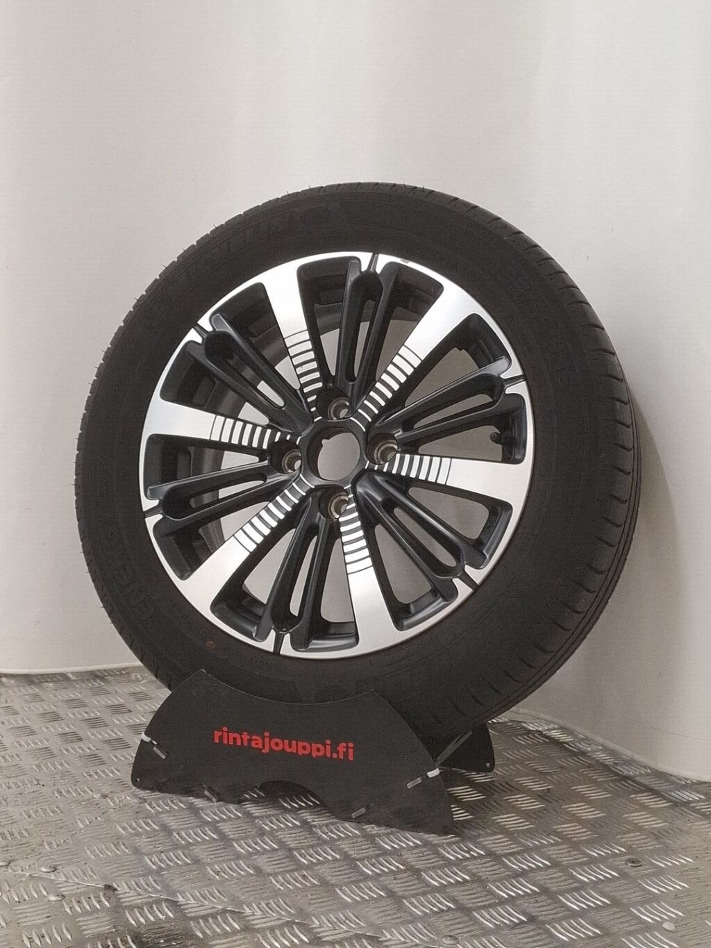 Peugeot 208 2017 Harmaa