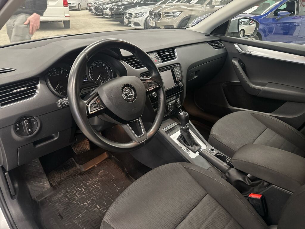 Skoda Octavia 2017 Harmaa