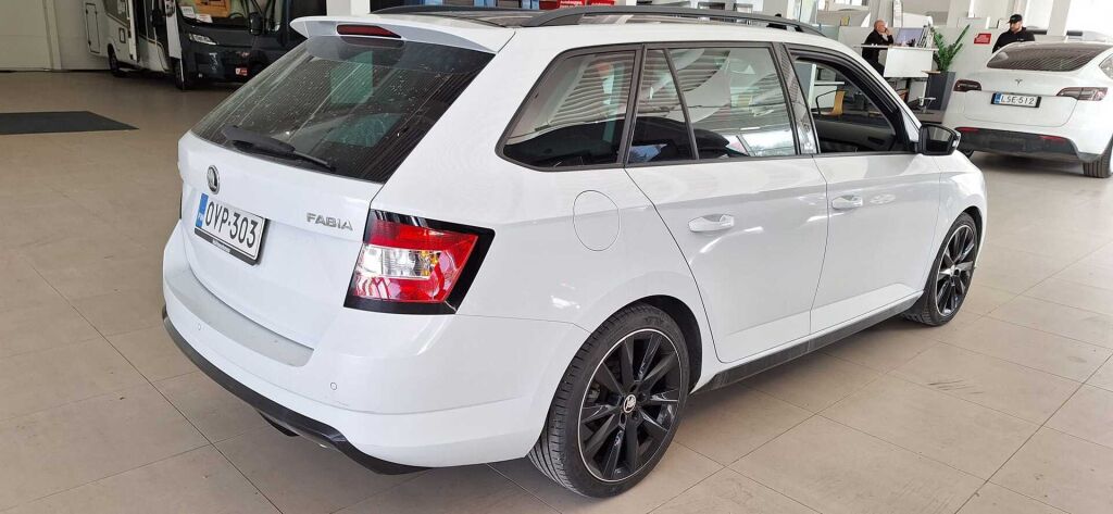 Skoda Fabia 2017 Valkoinen