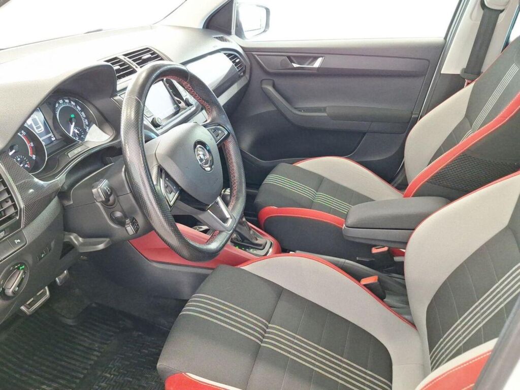 Skoda Fabia 2017 Valkoinen
