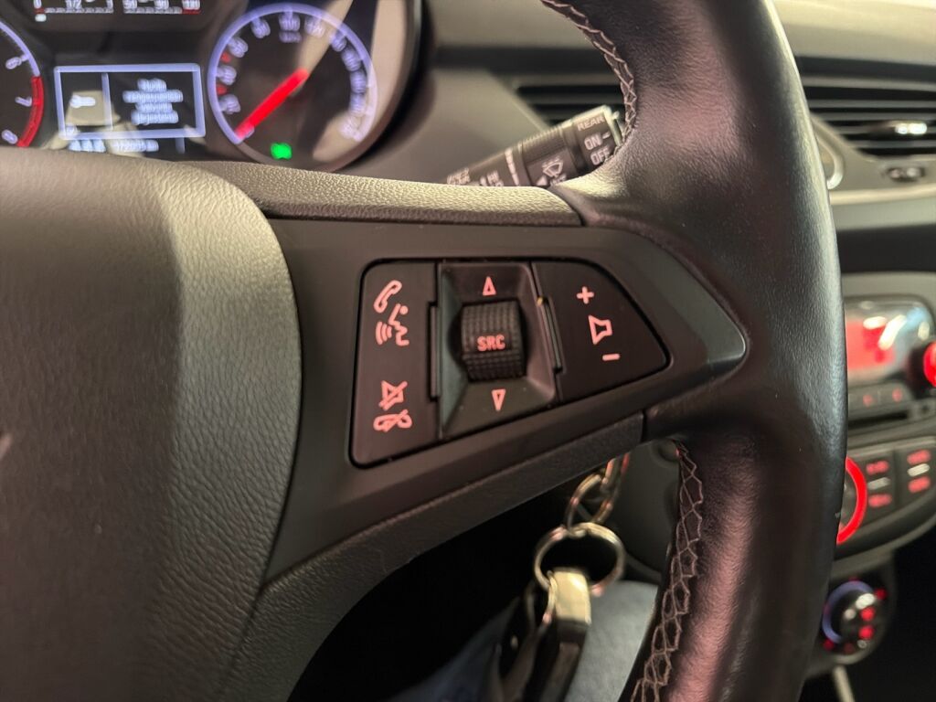 Opel Corsa 2017 Musta