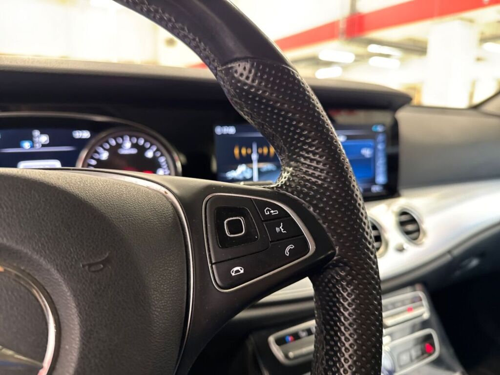 Mercedes-Benz E 2017 Harmaa