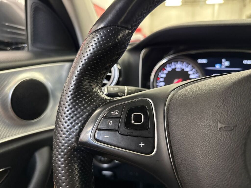 Mercedes-Benz E 2017 Harmaa
