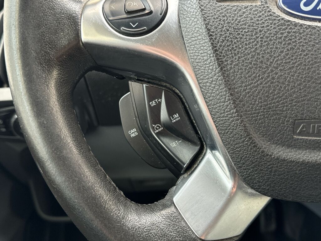 Ford Transit Custom 2017 Musta