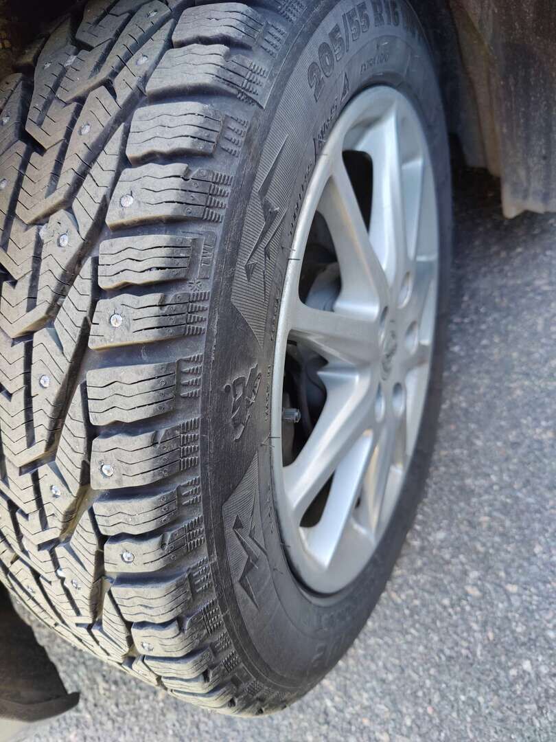 Nissan Pulsar 2017 Harmaa