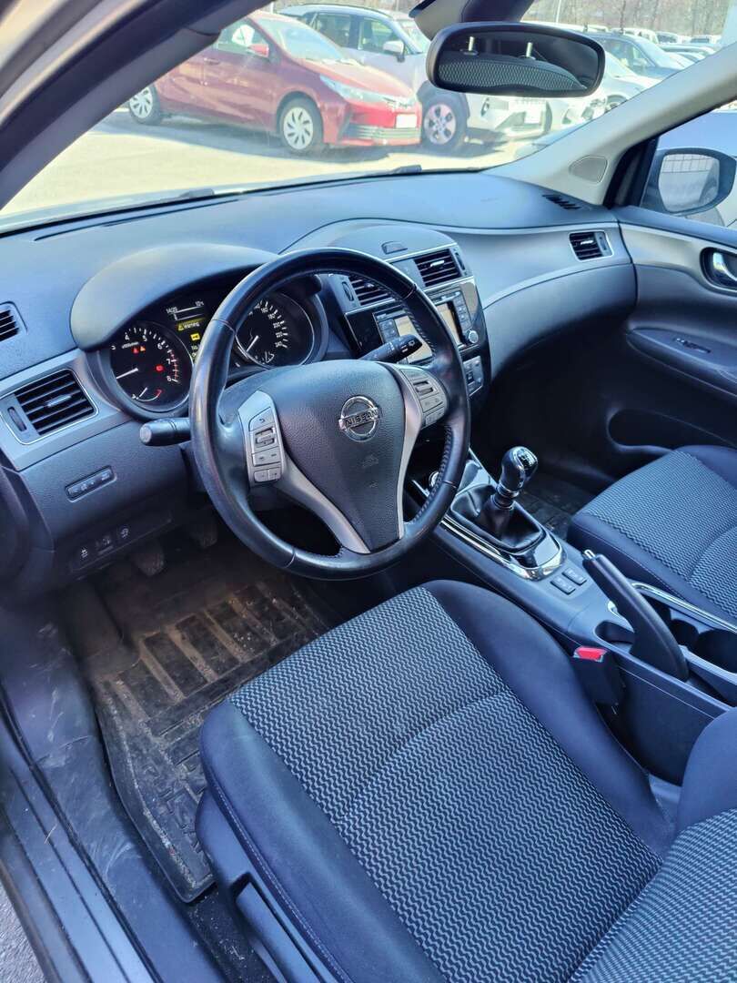 Nissan Pulsar 2017 Harmaa