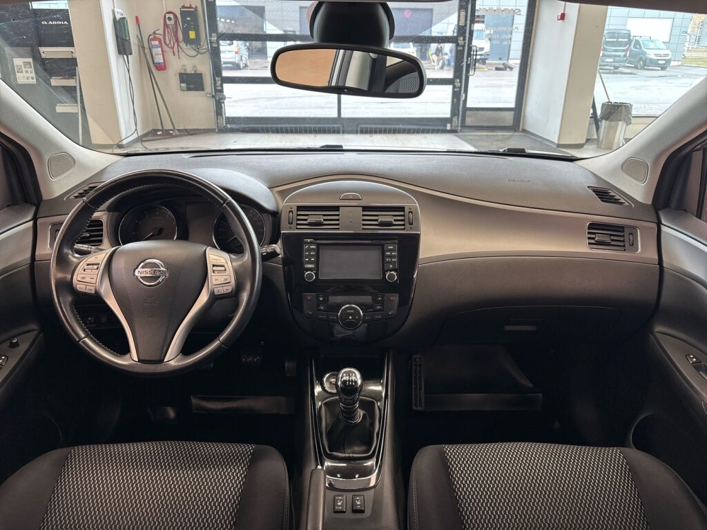 Nissan Pulsar 2017 Harmaa