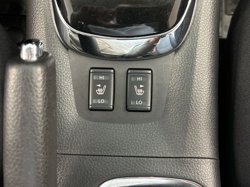 Nissan Pulsar 2017 Harmaa