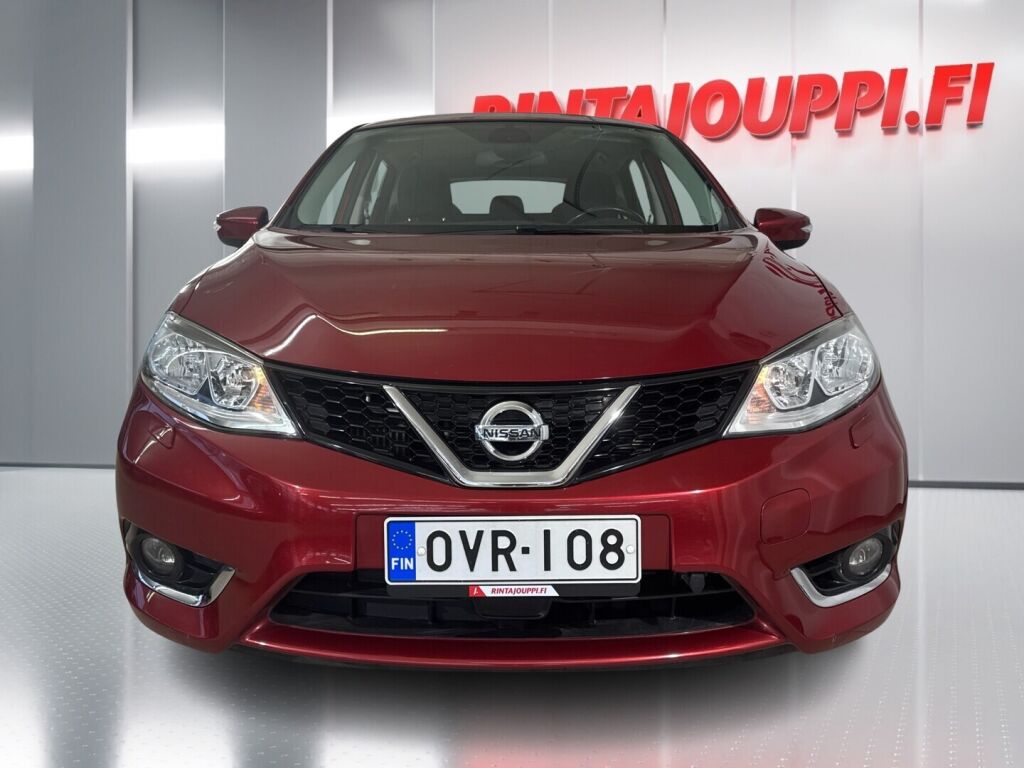 Nissan Pulsar 2017 Punainen