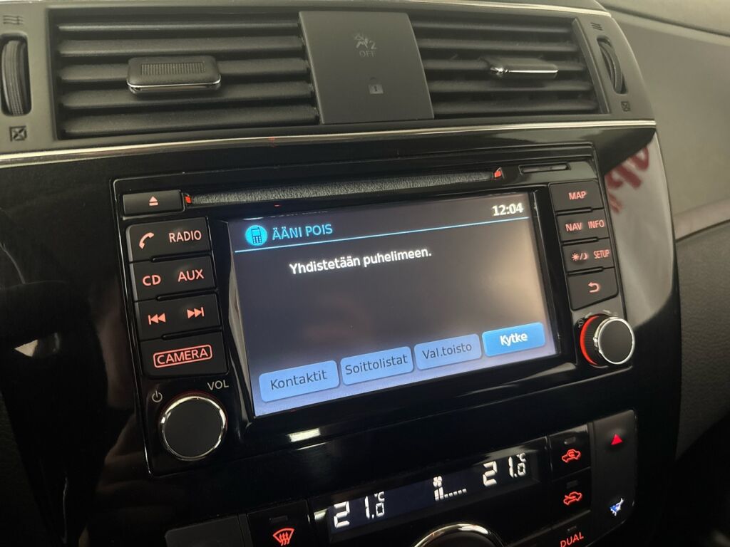 Nissan Pulsar 2017 Punainen