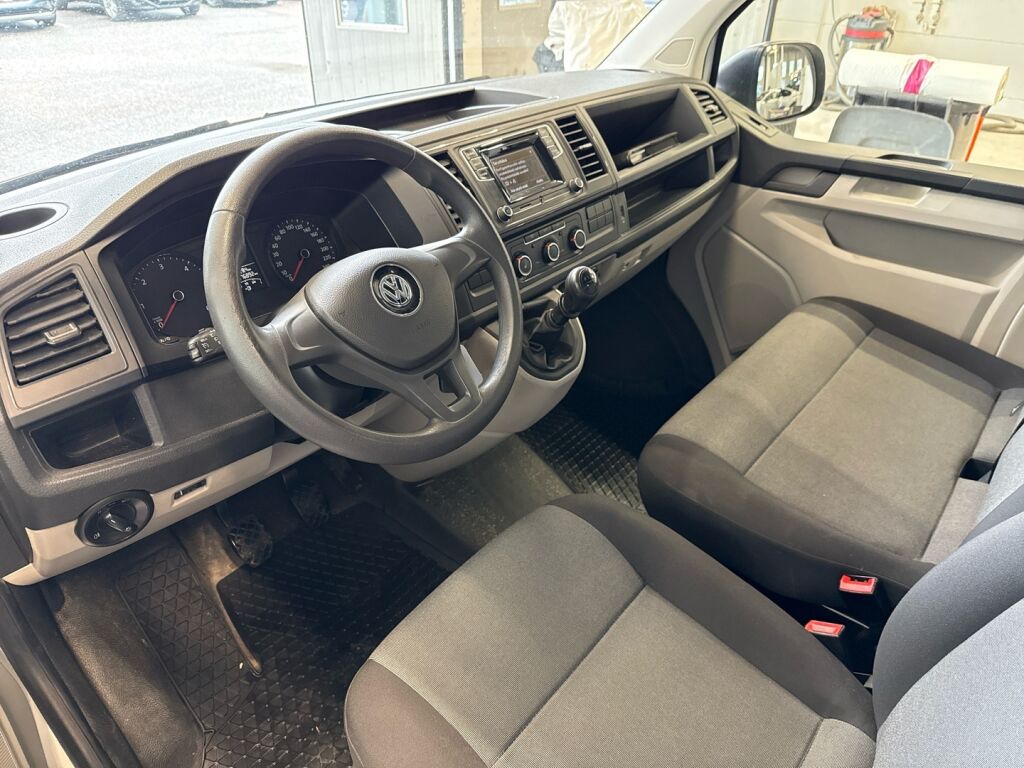 Volkswagen Transporter 2017 Valkoinen