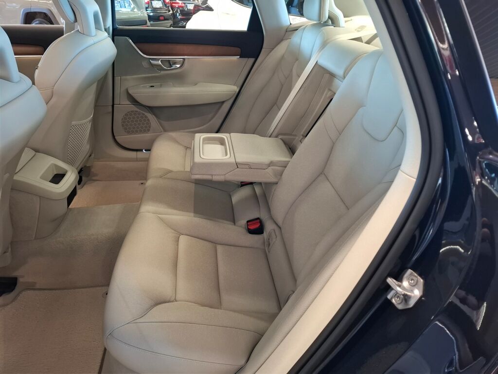 Volvo S90 2017 Sininen