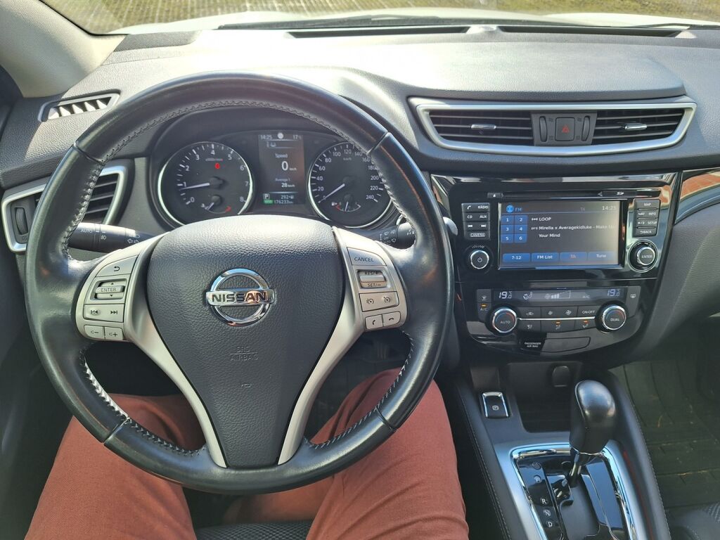 Nissan Qashqai 2017 Valkoinen