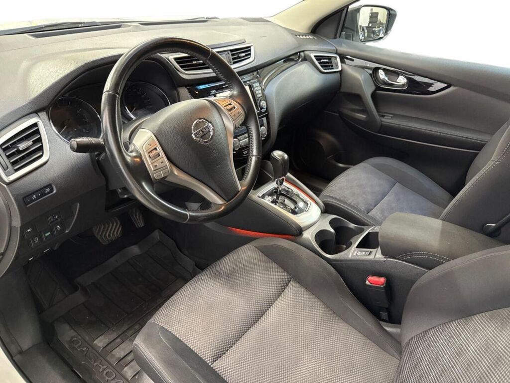 Nissan Qashqai 2017 Valkoinen